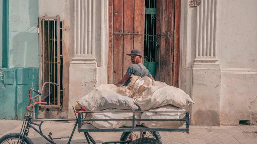 La Habana, calle a calle, fotografía a fotografía…